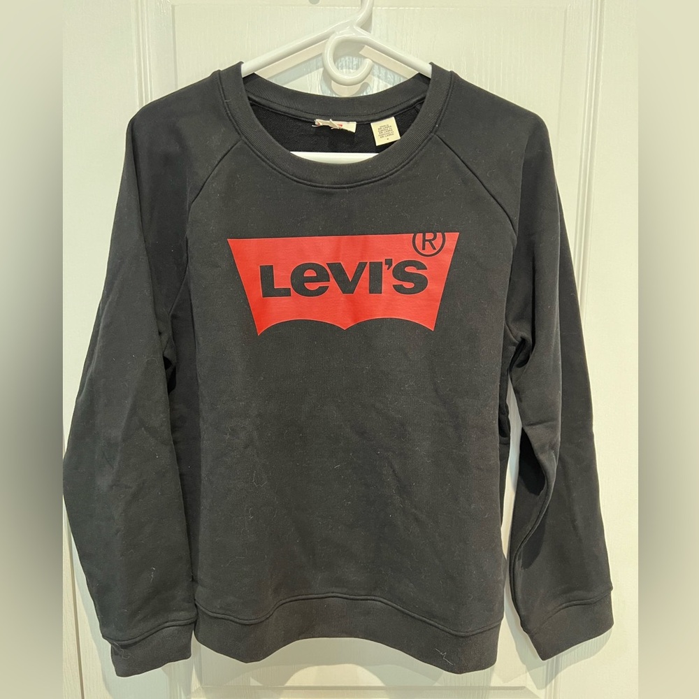 Women’s Levi’s sweater